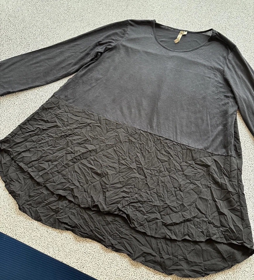 Cómoda camisa túnica para mujer talla grande negra arrugada dobladillo inferior Lagenlook EE. UU. Foto 2 de 4