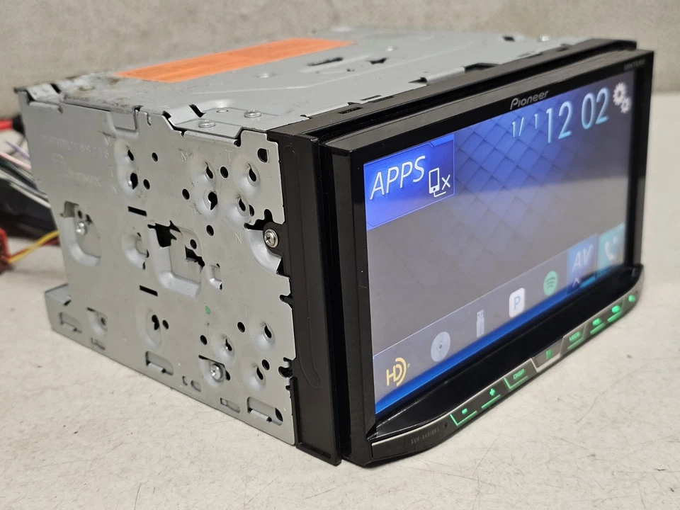 Pioneer AVH-X491BHS 2 Din 7" Touchscreen Bluetooth CD/DVD SiriusXM - Image 4 of 4