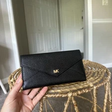 MICHAEL KORS Jet Set Tri Fold Envelope Wallet - Pebbled Back Leather