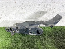 14-22 INFINITI Q50 Q60 REAR RIGHT SIDE SUBFRAME SUPPORT STAY GUIDE BRACKET OEM
