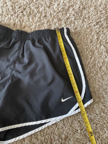 Under Armour Nike Mixed Lot Of 3 Girls Clothes Shorts Shirt Size Large - Picture 9 of 15