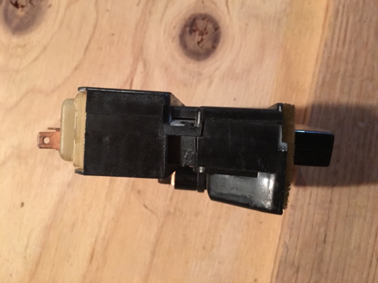 ferrari mondial ac push button unit 60928100