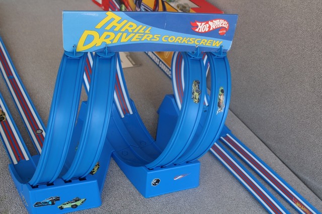 throwback thrill drivers corkscrew