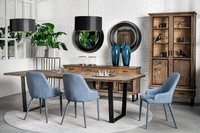 Elegantes Esszimmer Set Mit Esstisch Sideboard Und Vitrine Aus Holz