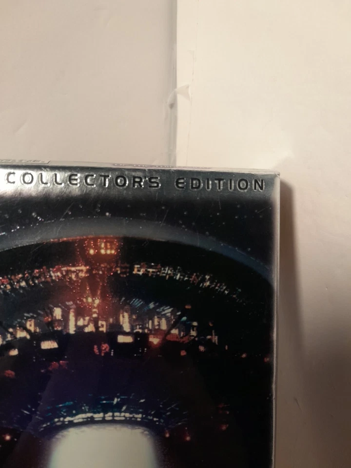 Close Encounters of the Third Kind Collectors Edition 1998 VHS Spielberg Sci Fi - Image 3 of 4