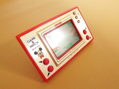 Nintendo Game & Watch Wide Screen Mickey Mouse - Red (MC-25) for