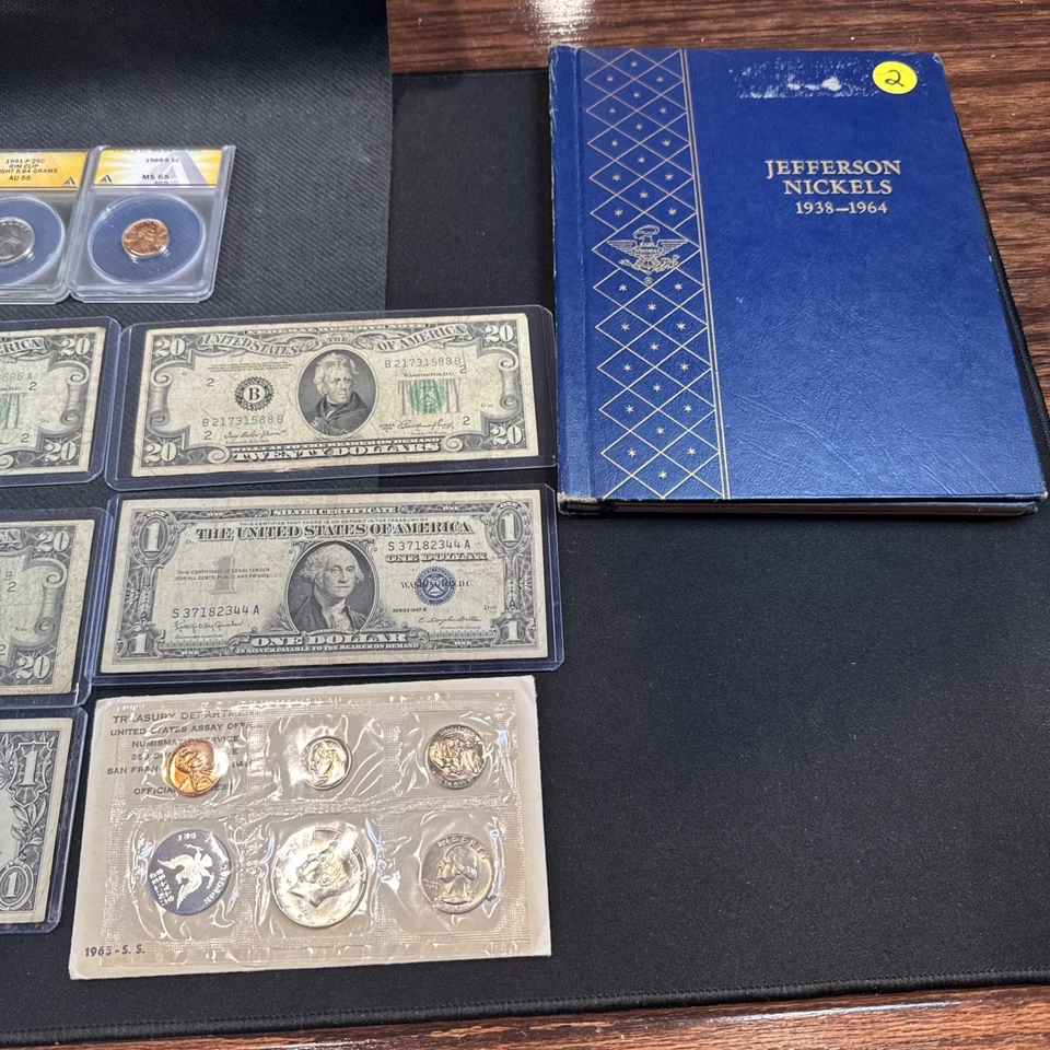 Estate Sale Coins -  Silver, Silver certificates, Star notes nickel set error!  - Image 2 of 4