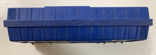Marx Train - O Gauge - 467110 B&O Box Car w/ Knuckle Couplers - Blue - Picture 2 of 6