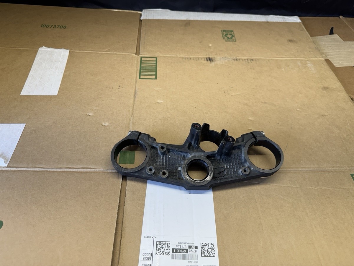 2013 13-18 NINJA ZX6R ZX636 OEM FORKS UPPER TRIPLES TOP