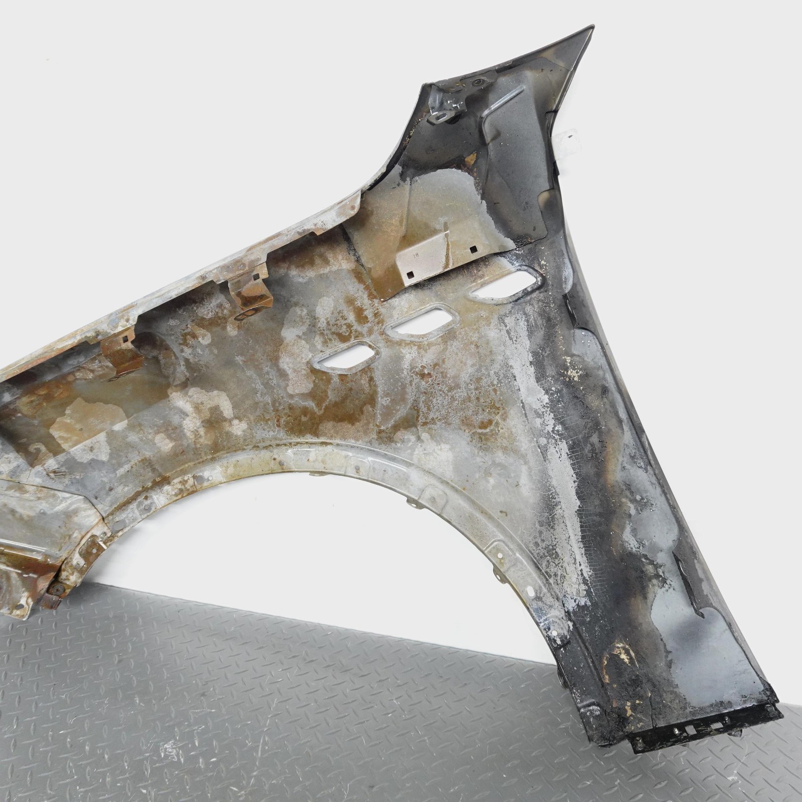 Maserati Grecale 2023-2026 RIGHT Fender