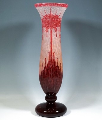 Charles Schneider Hand-Blown Art Deco Glass Vase, 48 cm, Austria