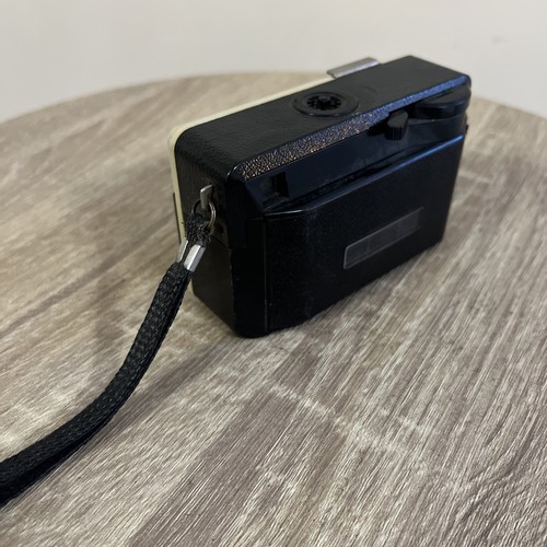 KODAK INSTAMATIC 56X FOTOCAMERA 126 CARTUCCIA PELLICOLA MADE IN ENGLAND - - Foto 5 di 5
