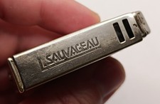 Briquet ancien essence L Sauvageau métal strié Vintage petrol pipr lighter