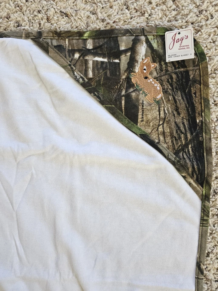 REALTREE Baby Blanket White APG Camo Edge Corner Fawn NEW NWT Jordan Lee Vintage - Image 4 of 4