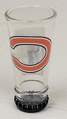 NFL Chicago Bears Shot Glass, NEW (Bottle Cap Base)