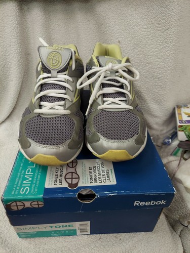 Reebok Women Shoe SimplyTone Size 11M 