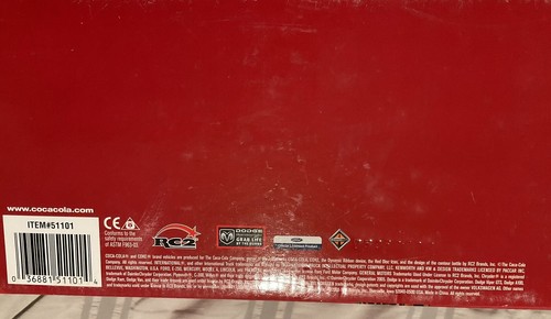 Johnny Lightning Coca-Cola 1925 Kenworth Bottle Truck 1:24 NIB - Picture 13 of 19