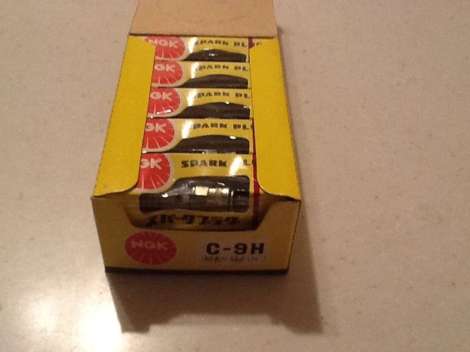 Paquete de 4 bujías NGK C-9H para motocicleta Honda Trail 70 CM-200T XL-100S XR-100 Foto 3 de 4
