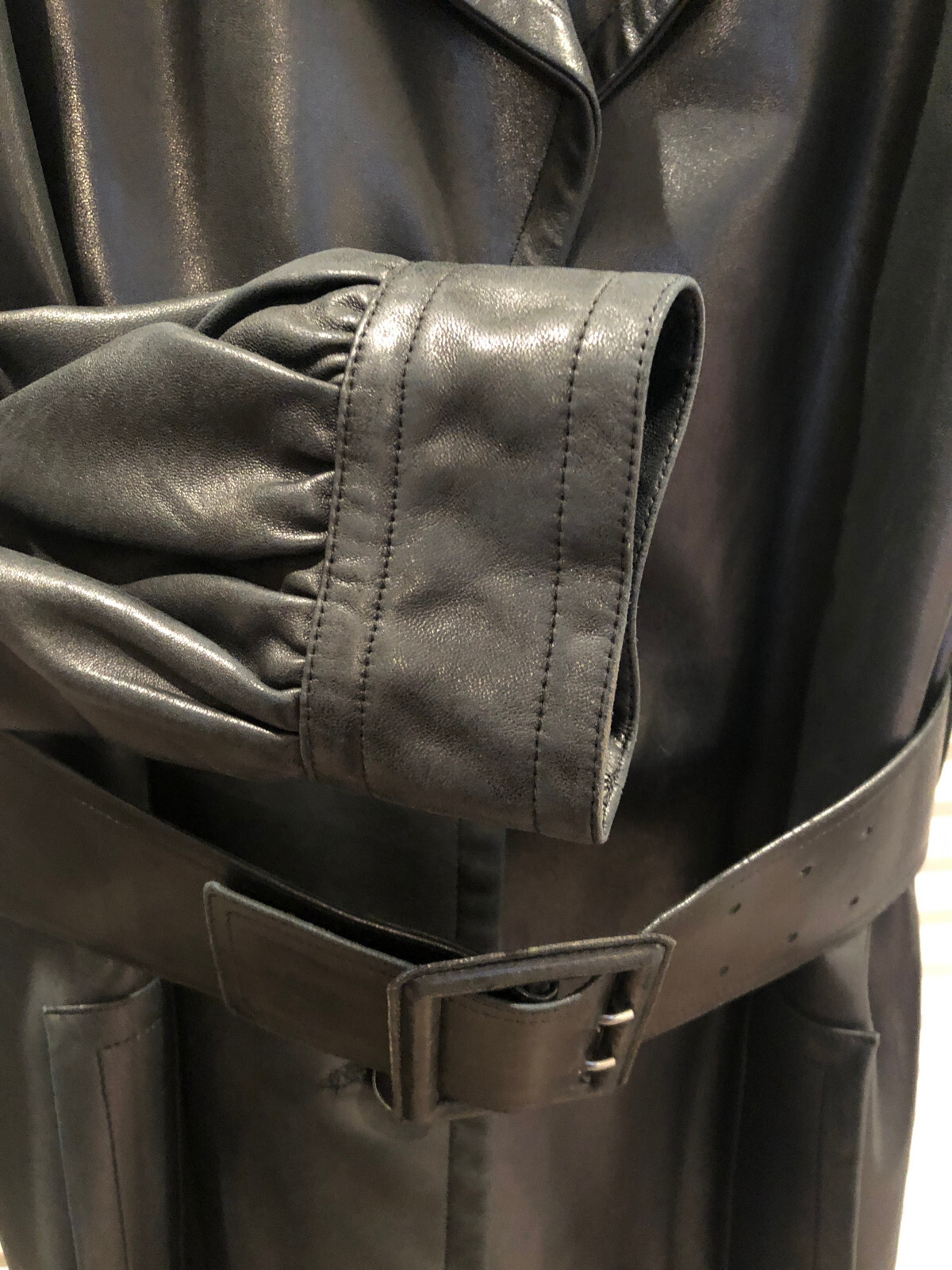 Giacca Vintage Yves Saint Laurent Rive Gauche in Pelle Nera Autunno Inverno 1983