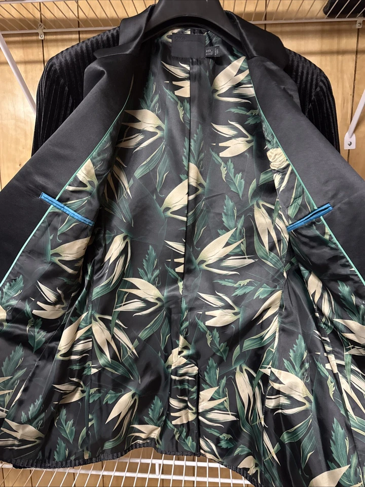 Chaqueta de esmoquin delgada con forro de cigüeña de ASOS Foto 3 de 4