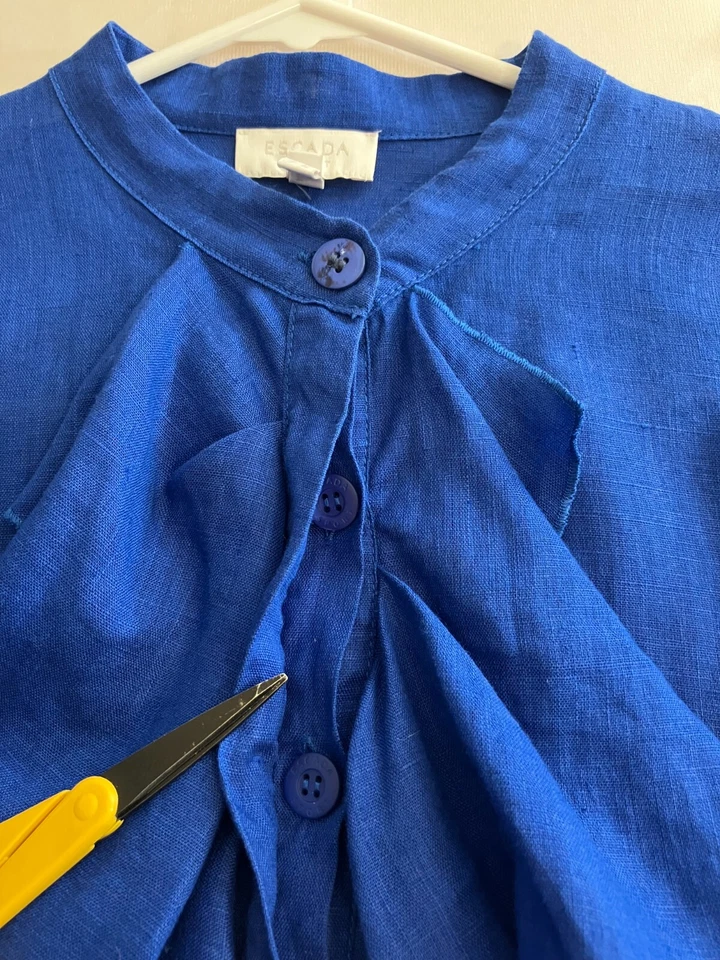 Vestido ESCADA 100% Linho Babado Tamanho 36 / Pequeno Designer Azul Royal SEM CINTO Mudança - Imagem 4 de 4