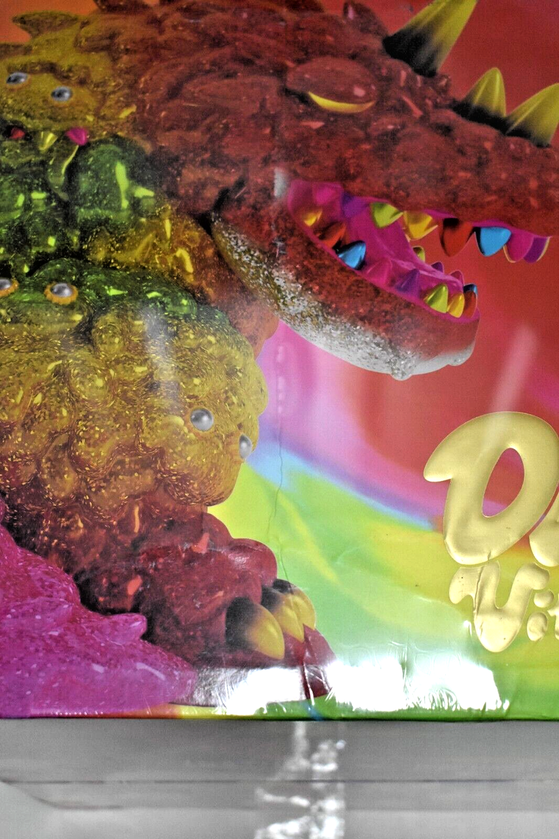 POP MART X INSTINCTOY DREAMY VINCENT RAINBOW GLITTER EDITION POP MART X INSTINCTOY DREAMY VINCENT RAINBOW GLITTER EDITION