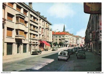BBFP13-1204-88 - Im Flug Über CHARMES - Rue des capucins