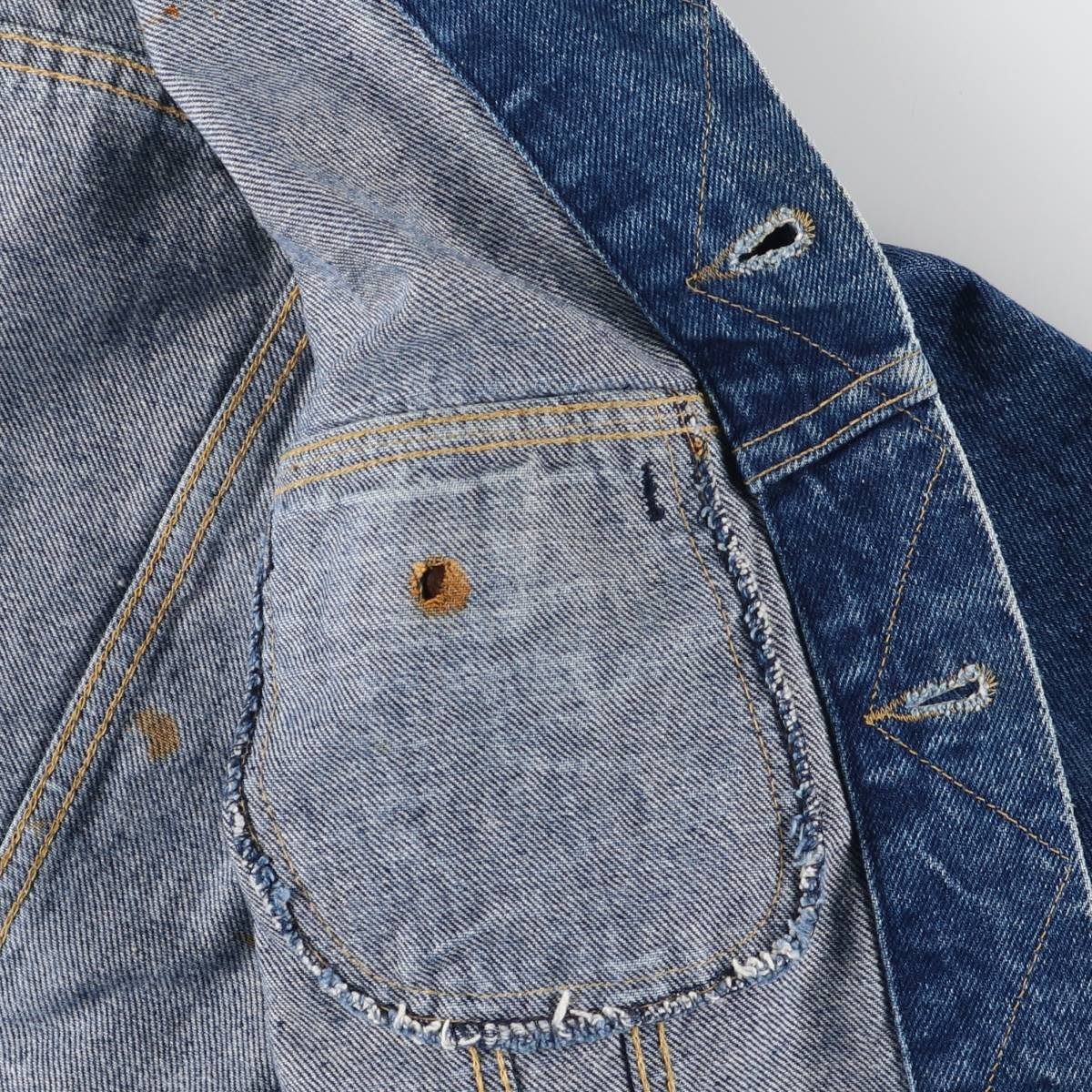 Vintage Lee Riders denim jacket from the 1980'S-1990'S made