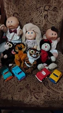 Cabbage Patch And Baby Patch With 4 Cars And Plushy and more 