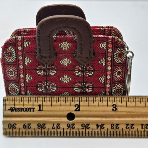 Raro Design - Portachiavi Mary Poppins Disney Miniature Toy Bag Borsetta - Foto 14 di 19