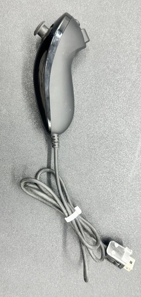 Black Nintendo Wii Nunchuck Controller Wii U In Good Condition - Image 2 of 4