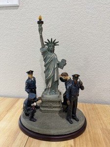Blue Hats of Bravery 2001 Statue of Liberty Liberty For All 1/1514