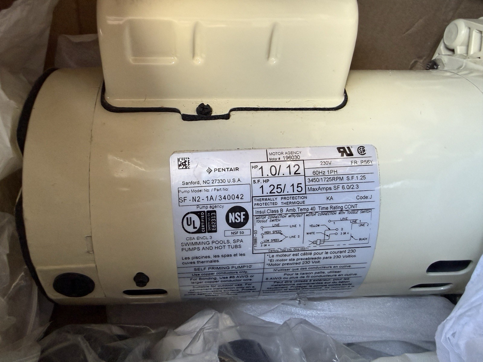 Pentair SuperFlo Pool Pump Dual Speed 1 HP SF - N2 - 1A/340042