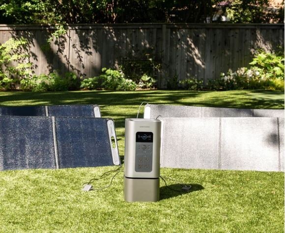 Geneverse 200W SolarPower 2 Portable Solar Panels 2 PANELS BRAND NEW