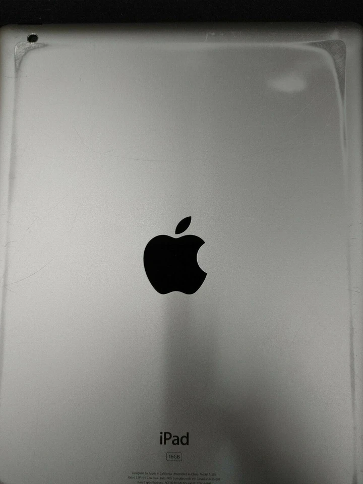 Apple IPAD 2 16GB Wi-Fi 9.7" Tableta - Negro A1395 MC960LL / Un - Imagen 3 de 3