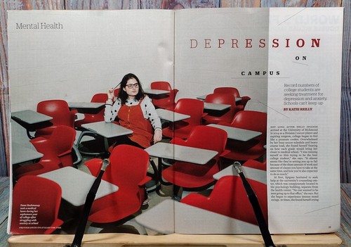 Time Magazine APRIL 9, 2018 'Nobody's Above The Law' The Trials of Jeff Sessions - Bild 9 von 17