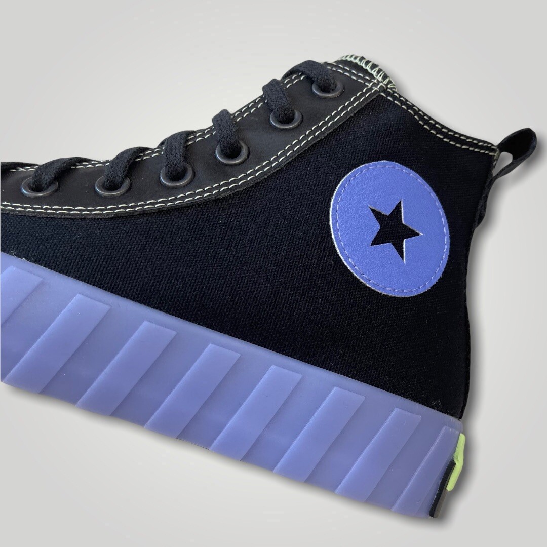 Size 7.5 Unisex Converse Untitl3d Night Chuck Taylor Black  display picture 2