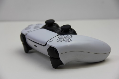 Sony DualSense Wireless Controller - White - Picture 8 of 8