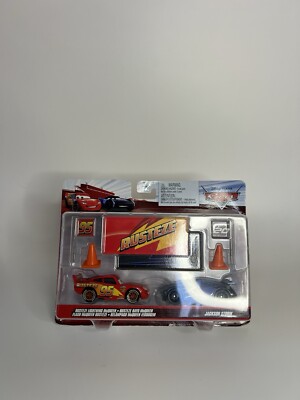 Disney Pixar Cars 2-pk Rusteze Lightning McQueen & Jackson Storm damage package
