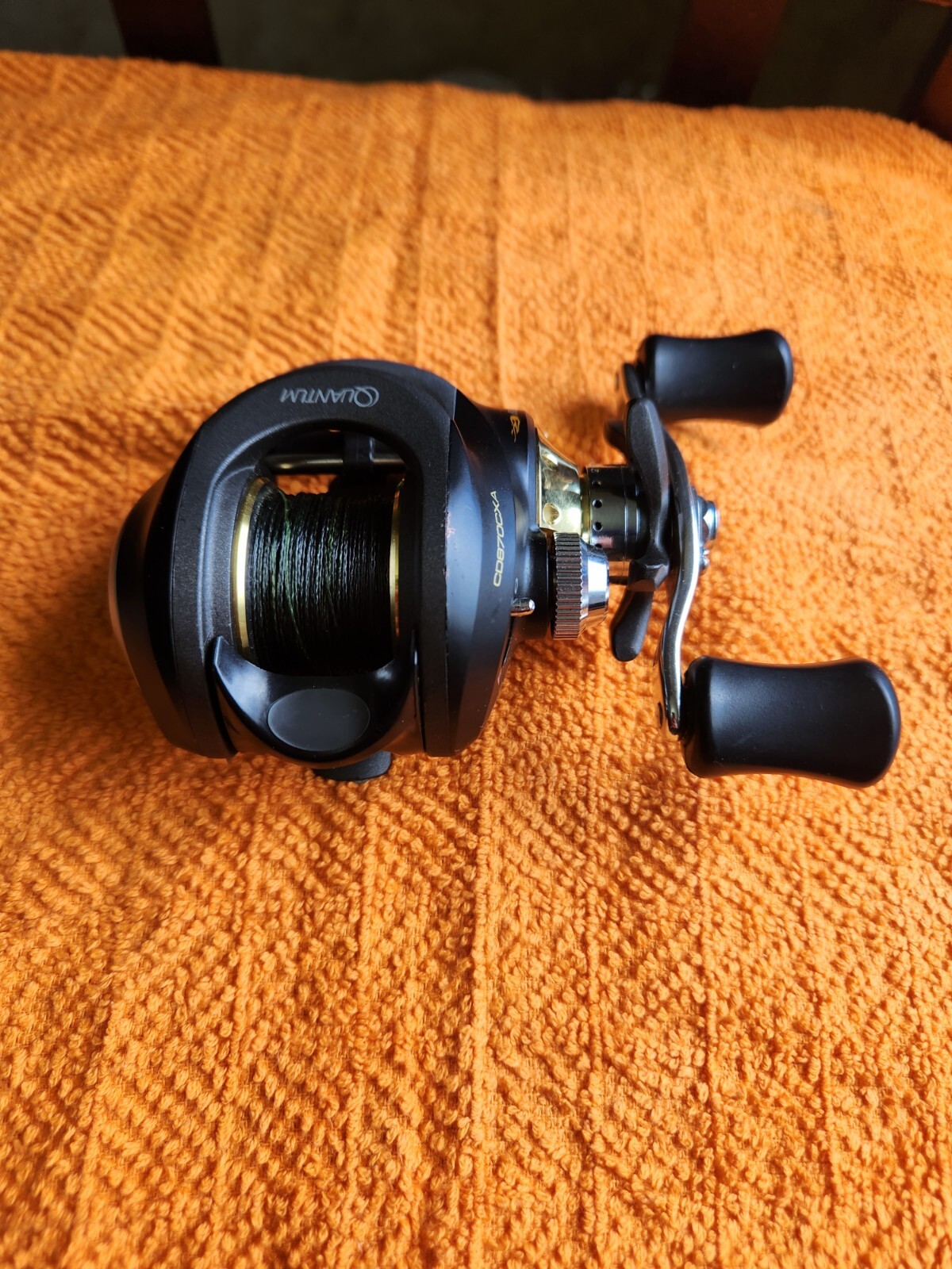 Quantum Code Baitcasting Fishing Reel  Burner X 7.0:1  Right Handed Fishing