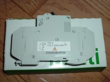 Schneider C60 (60101/60101CA) Multi 9 Circuit Breaker 240VAC/60VDC,0.5A NEW!USA