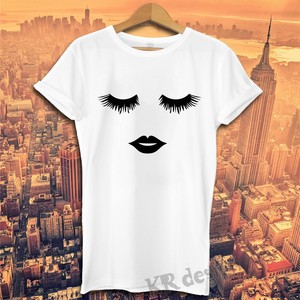 maglietta con ciglia