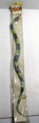 MIP VINTAGE PLASTIC SNAKE GREEN BLACK REPTILE 18'' RUBBER JIGGLER WIRED BODY ASIA