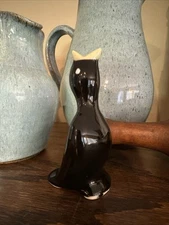 Vintage Black Bird Yellow Beak Pie Vent Funnel Ceramic Porcelain