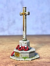 War Memorial Cross of Sacrifice & Wreath Set OO GAUGE 1:76 Model Railway Scenery