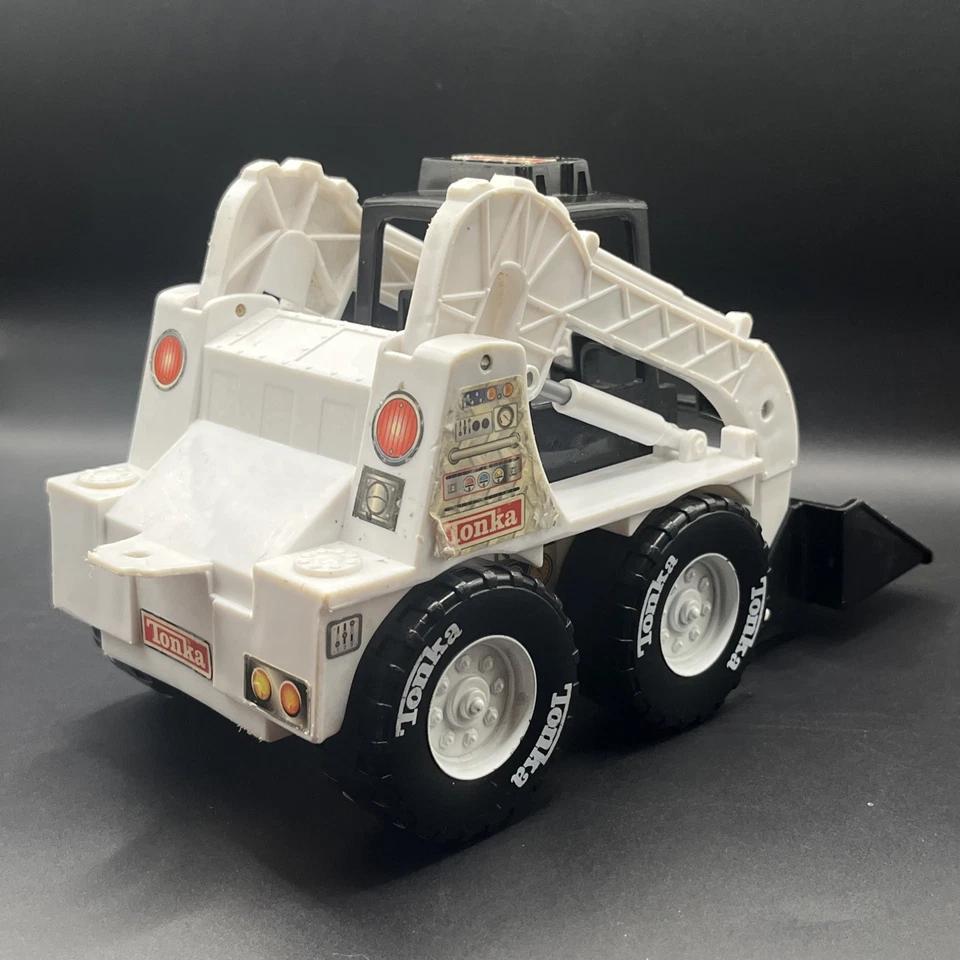 FunRise Tonka 6 Skid Steer /Bobcat Front Loader Toy - 2003 Used Read Condition - Image 4 of 4