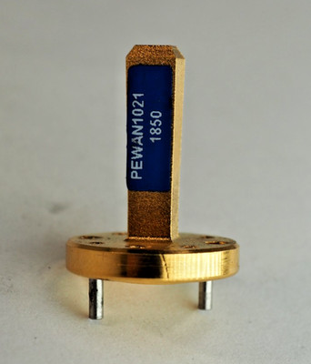 Fairview Microwave PEWAN1021 Standard Gain Horn Waveguide Antenna