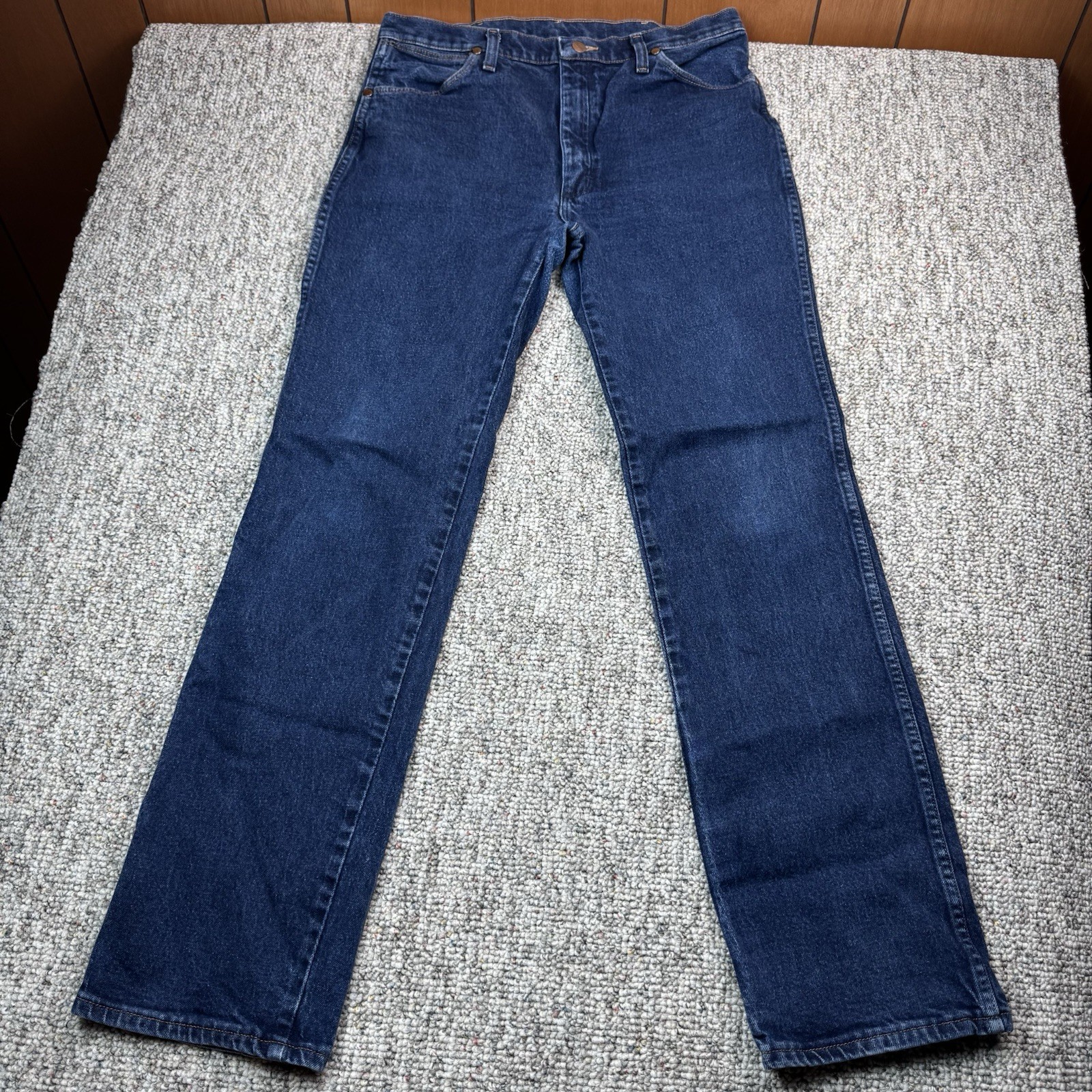 S 34x34 Fits 33x33 Cowboy Cut Blue Denim 947str