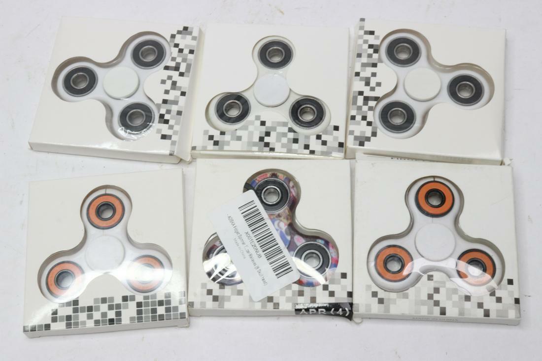 1000 fidget spinners