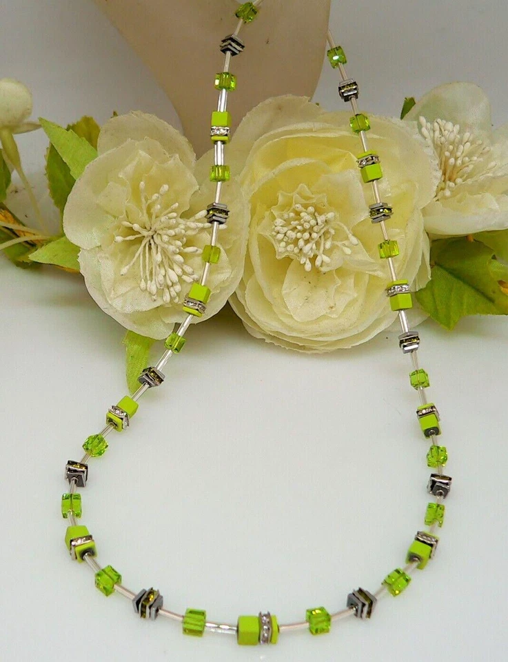 Halskette Würfel Hämatit Quadrat Glas Cube Strass lemon Kiwi Apfel oliv 519e - Bild 3 von 4